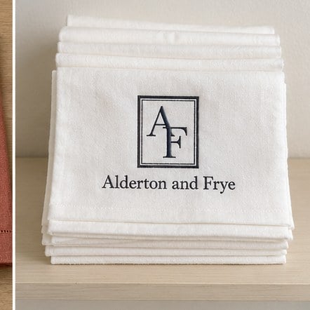 Customized linen napkins for hotels and banqueting